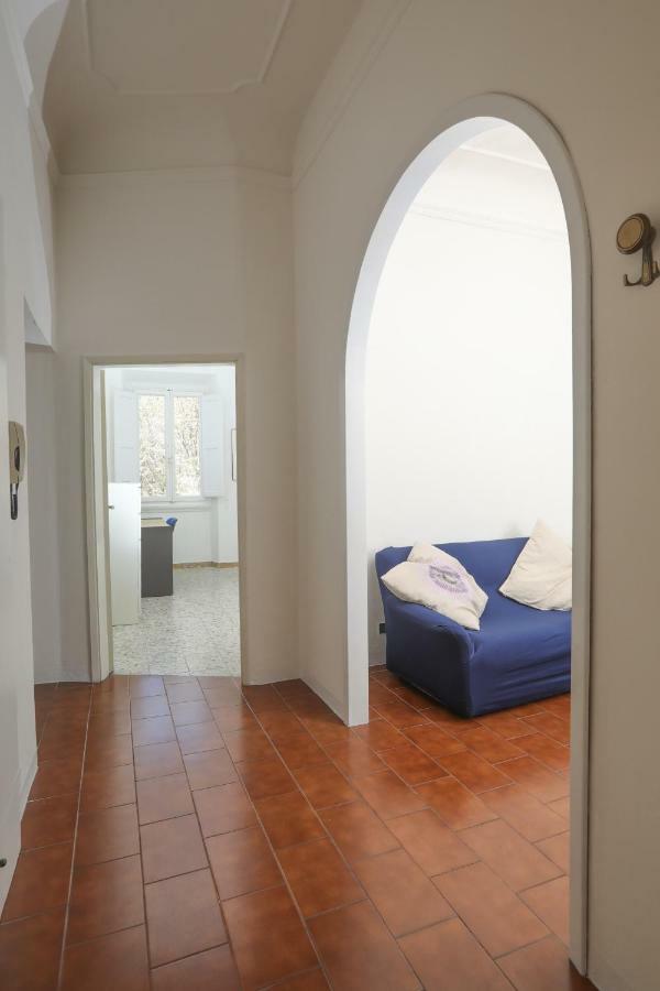 Apartment Santo Spirito 3 Bedroom Florence